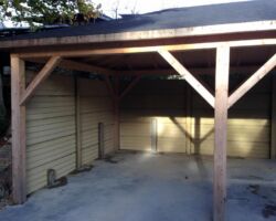 Model : Solide
Kleur : Geel
Geplaatst onder bestaande carport.